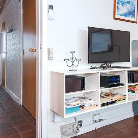 6 Person Holiday Home In Henne هين ستراند المظهر الخارجي الصورة