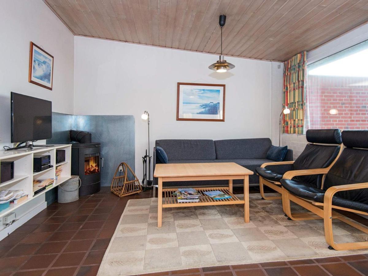 6 Person Holiday Home In Henne هين ستراند المظهر الخارجي الصورة
